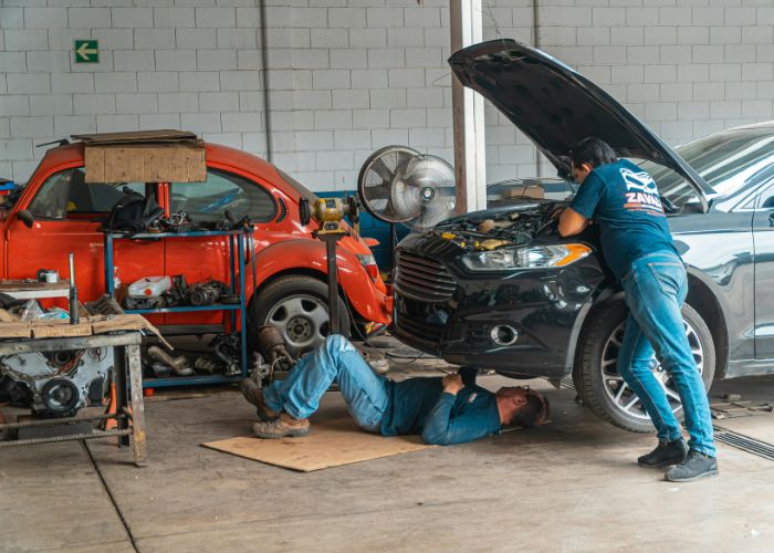 Reparos e Consertos em Câmbio Manual e Automático Reparos e Consertos em Câmbio Manual e Automático